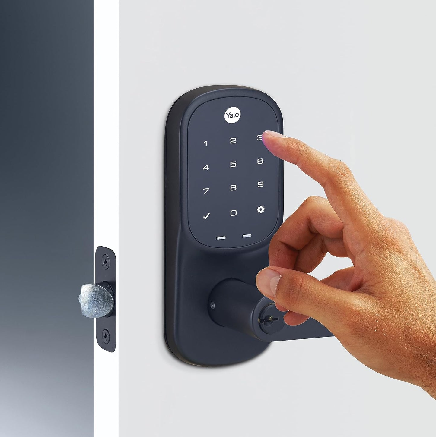 Yale Assure Lever Keyed Smart Deadlatch Matt Black with Yale Home Module - Excellent Condition