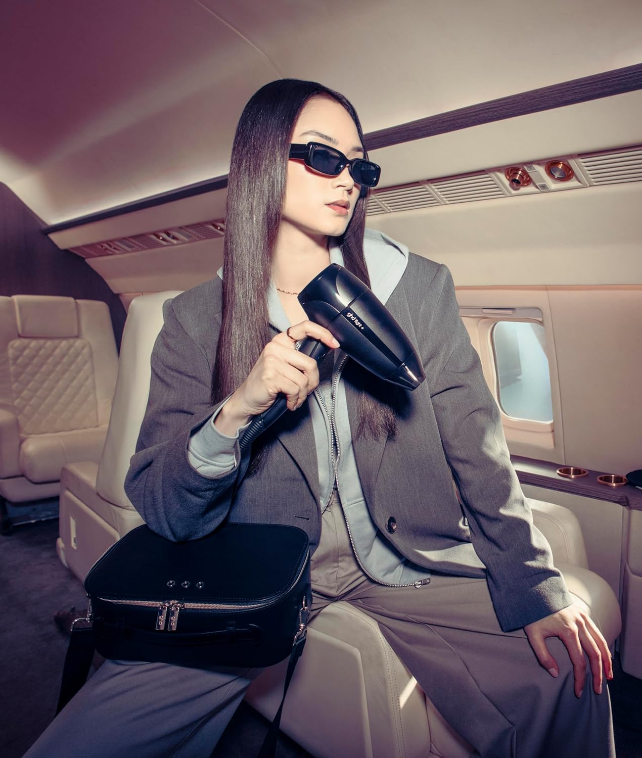 ghd Flight+ Travel Hair Dryer with Dual Voltage - Black - Excellent Condition