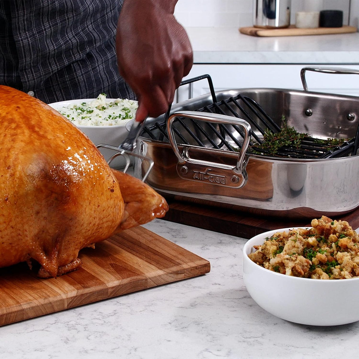 All-Clad Stainless Steel Roaster with Nonstick Rack 16-Inch - New Condition