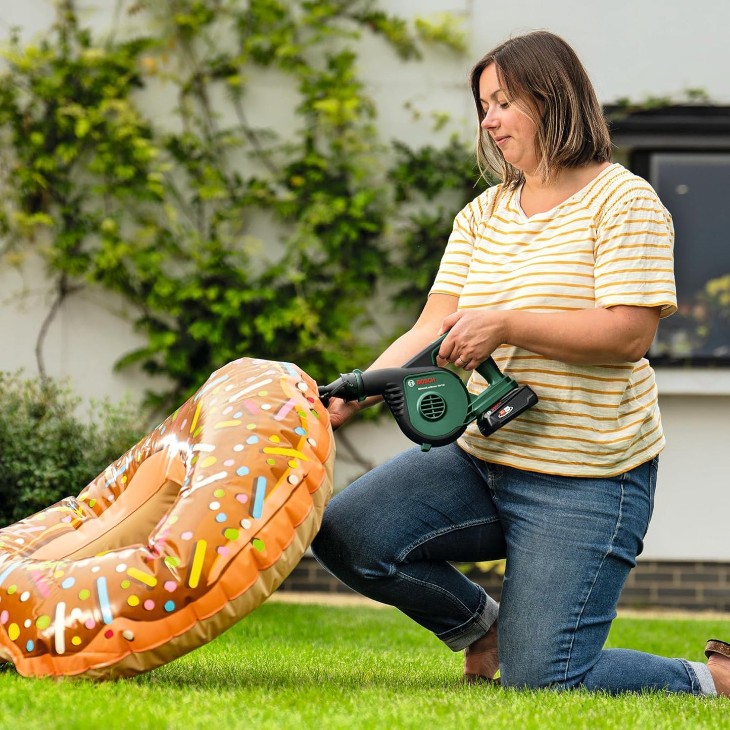 Bosch UniversalLeafBlower 18V-130 Cordless Leaf Blower – 18V (Tool Only) - New Condition