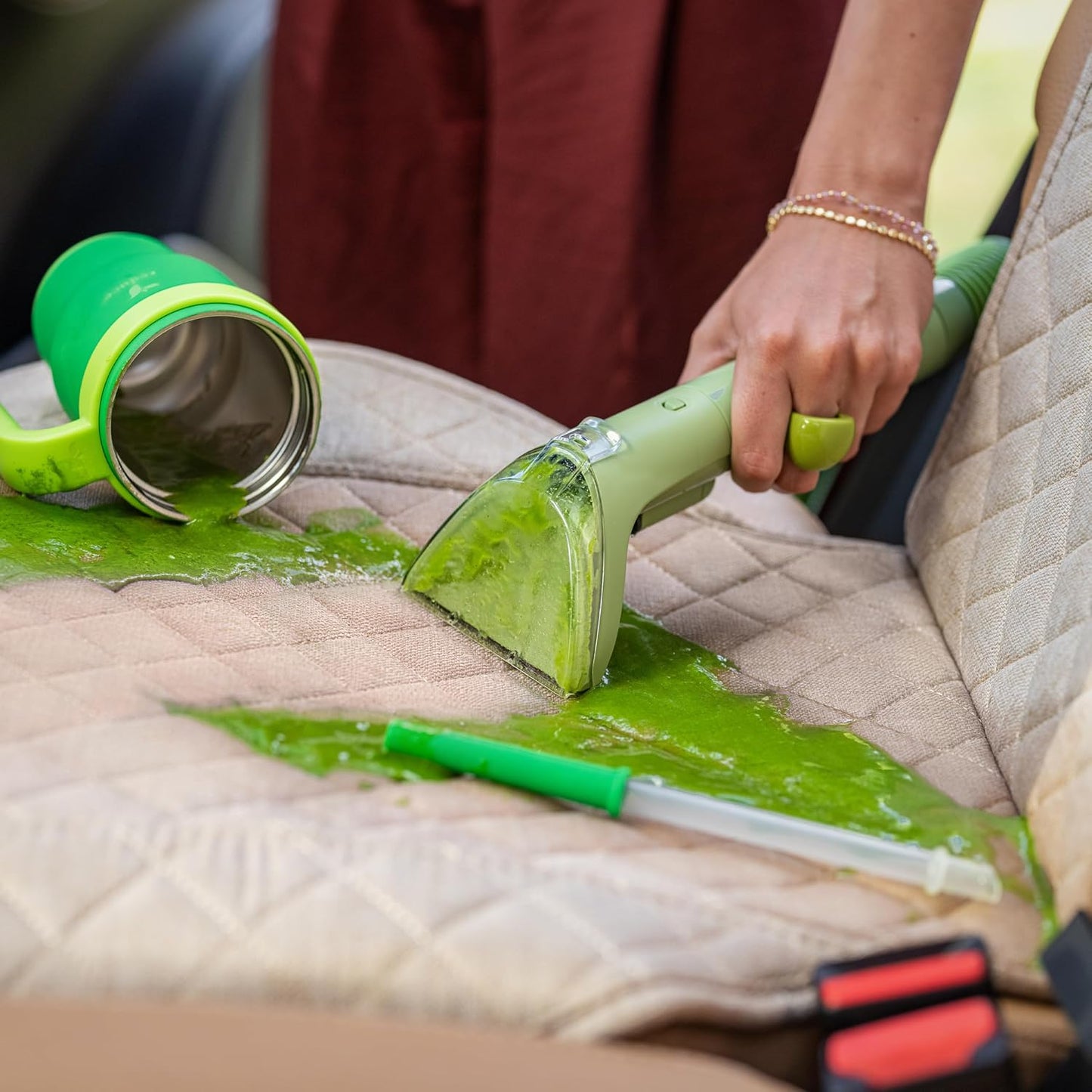 BISSELL Little Green Portable Carpet and Upholstery Cleaner 4098F Green - Excellent Condition