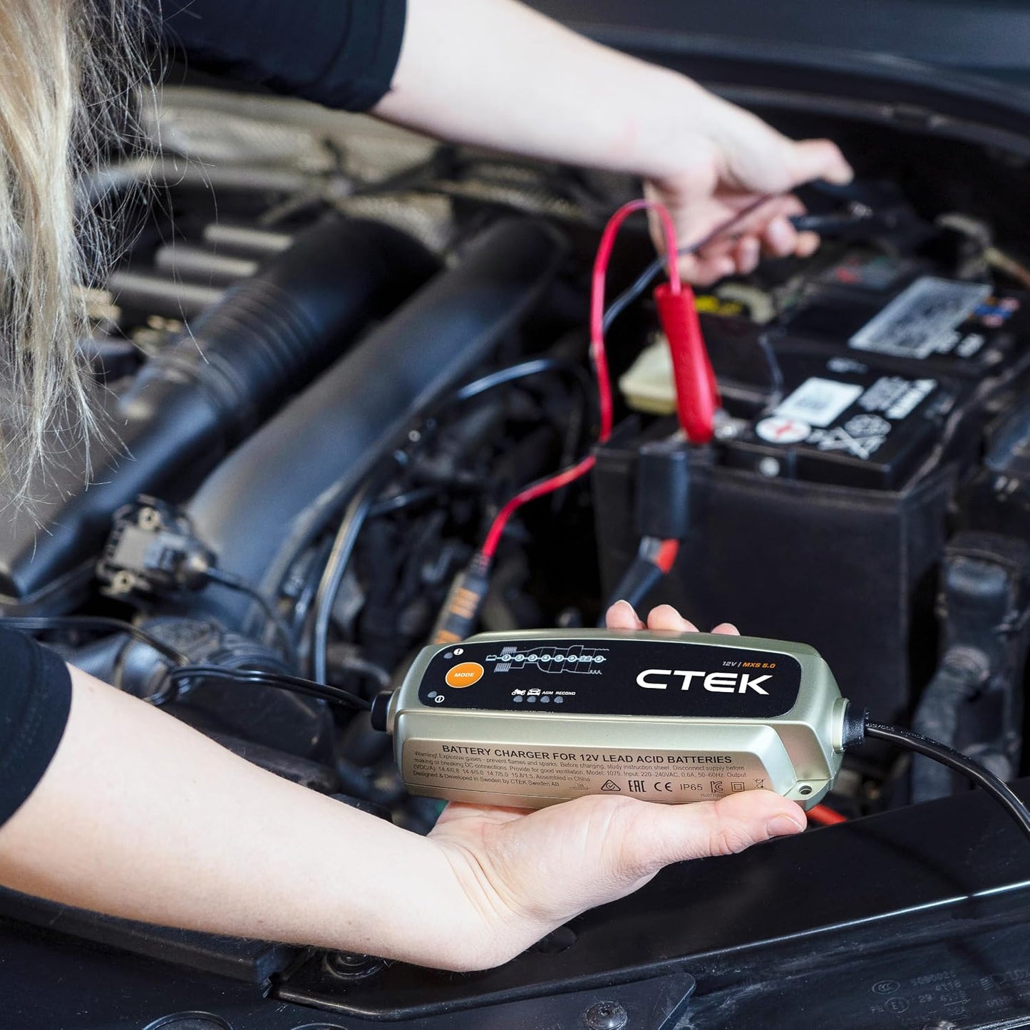 CTEK MXS 5.0 12V Smart Battery Charger & Maintainer - New Condition