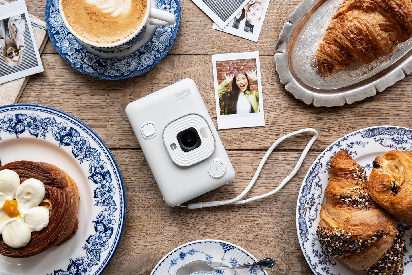 Fujifilm Instax Mini LiPlay Hybrid Instant Camera - Misty White - Excellent Condition